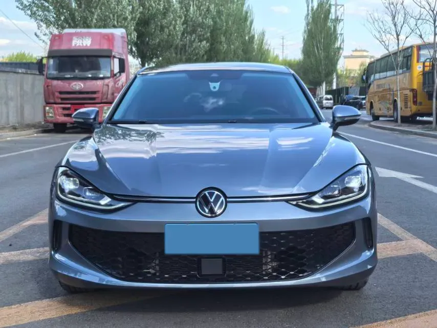 2022 Volkswagen Lavida 1.4T 150HP L4 7DCT,autocango,china used car exporter,china ev exporter,chinese used car exporter,chinese used ev exporter
