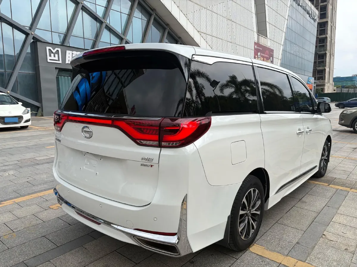 2021 GAC Trumpchi M8 2.0T 252HP L4 8AT,autocango,china used car exporter,china ev exporter,chinese used car exporter,chinese used ev exporter