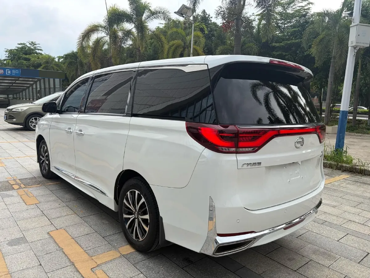 2021 GAC Trumpchi M8 2.0T 252HP L4 8AT,autocango,china used car exporter,china ev exporter,chinese used car exporter,chinese used ev exporter
