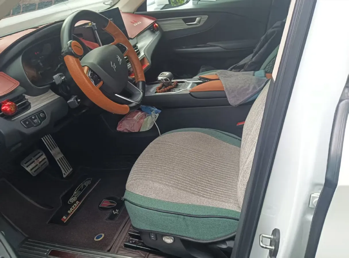 2023 HongQi E-QM5 BEV 82KWH,autocango,china used car exporter,china ev exporter,chinese used car exporter,chinese used ev exporter