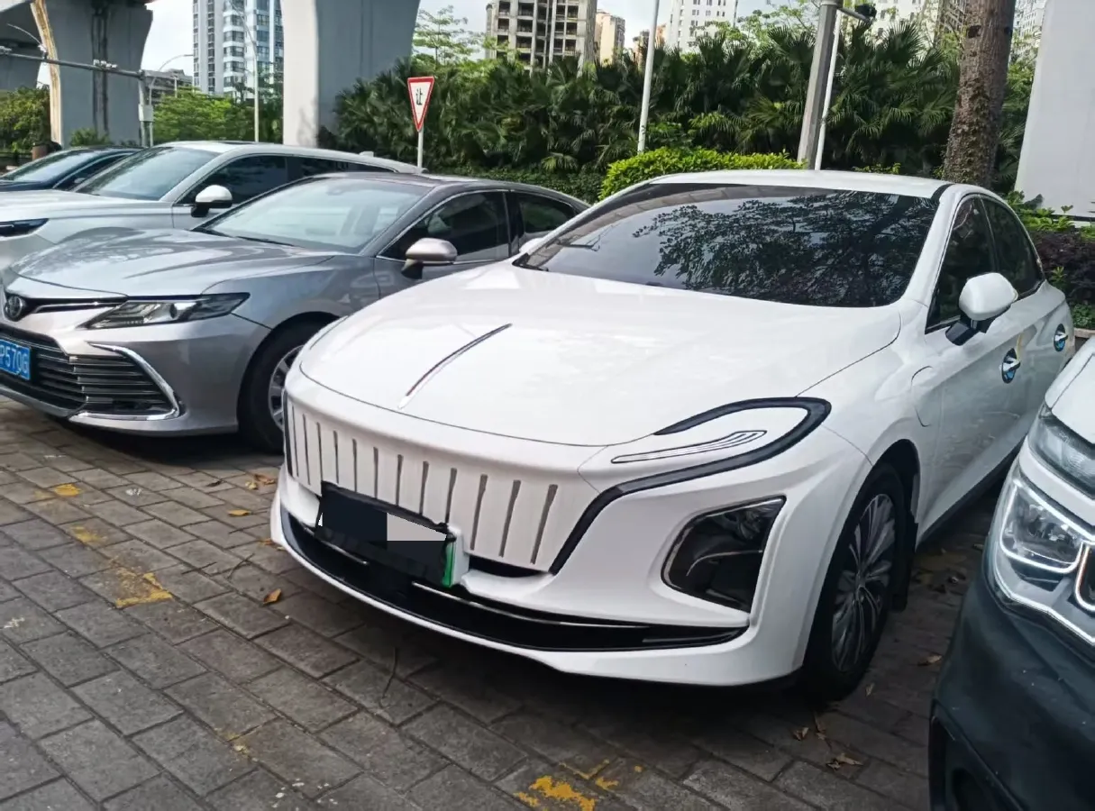 2023 HongQi E-QM5 BEV 82KWH,autocango,china used car exporter,china ev exporter,chinese used car exporter,chinese used ev exporter