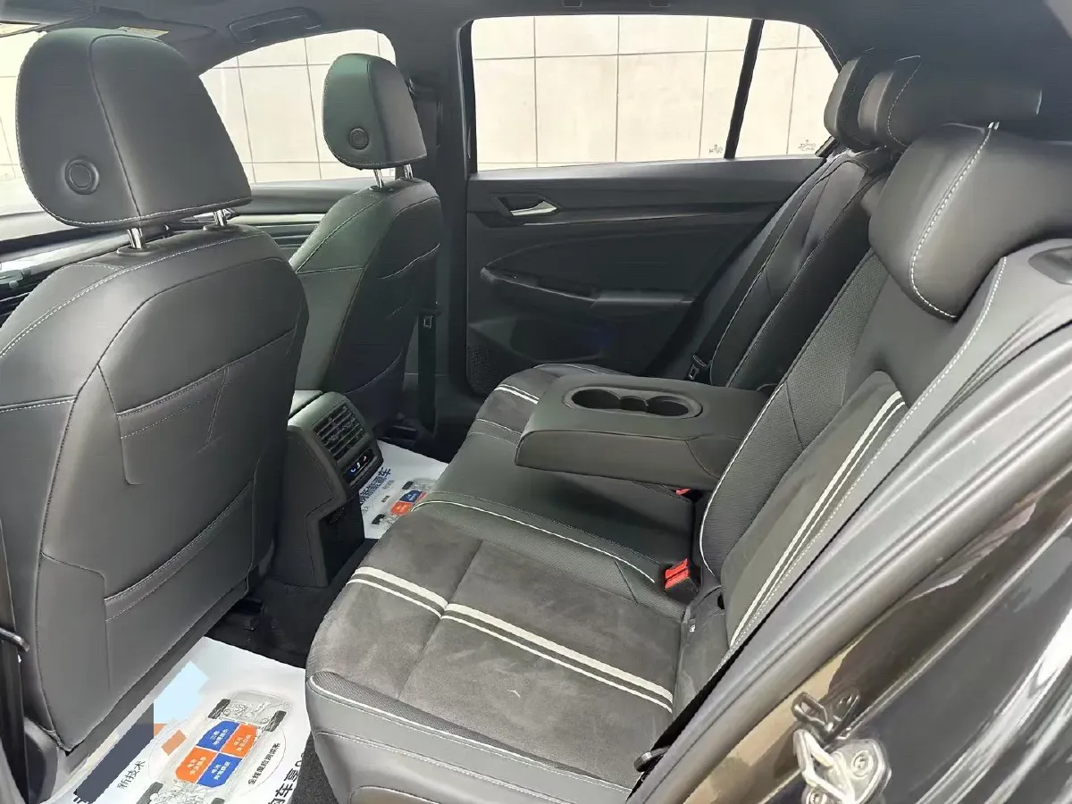 2021 Volkswagen Golf 1.4T 150HP L4 7DCT,autocango,china used car exporter,china ev exporter,chinese used car exporter,chinese used ev exporter