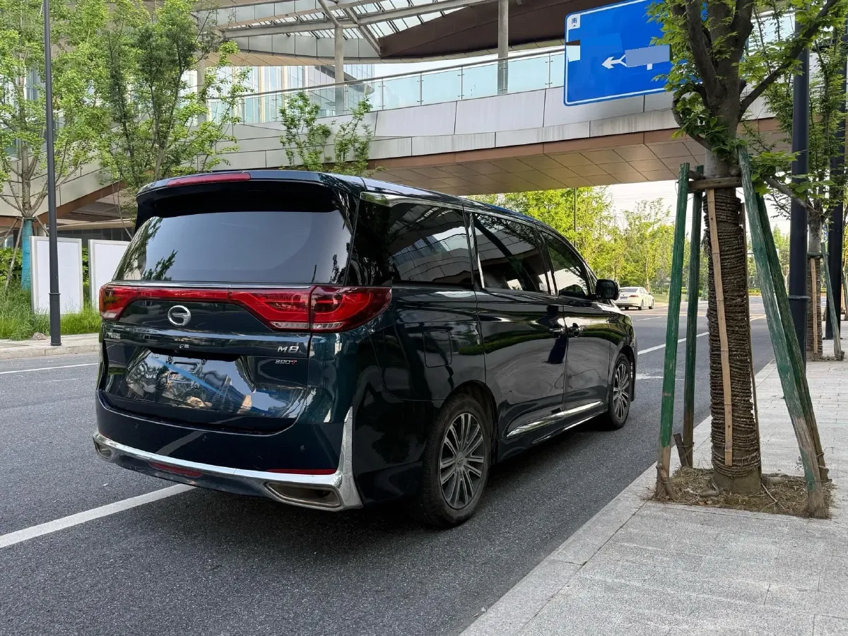 2021 GAC Trumpchi M8 2.0T 252HP L4 8AT,autocango,china used car exporter,china ev exporter,chinese used car exporter,chinese used ev exporter