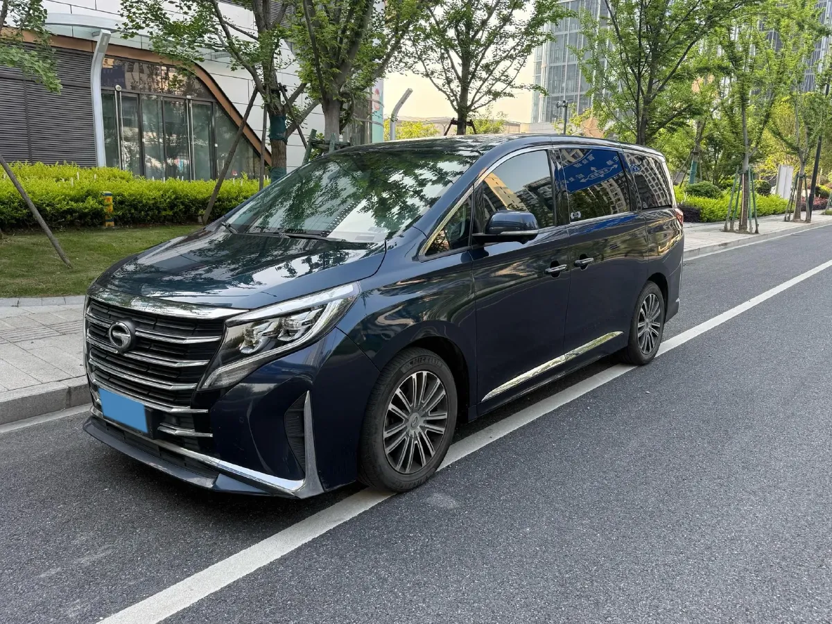 2021 GAC Trumpchi M8 2.0T 252HP L4 8AT,autocango,china used car exporter,china ev exporter,chinese used car exporter,chinese used ev exporter