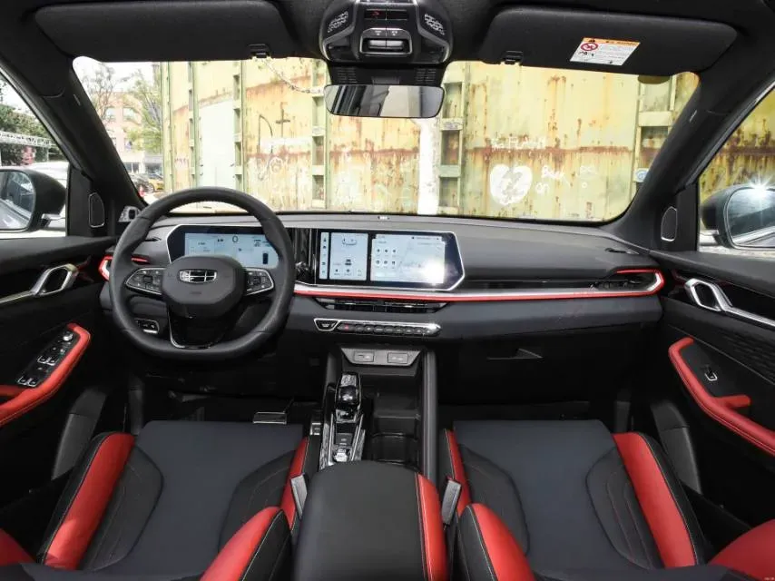 2023 Geely Coolray 1.5T 181HP L4 7DCT,autocango,china used car exporter,china ev exporter,chinese used car exporter,chinese used ev exporter