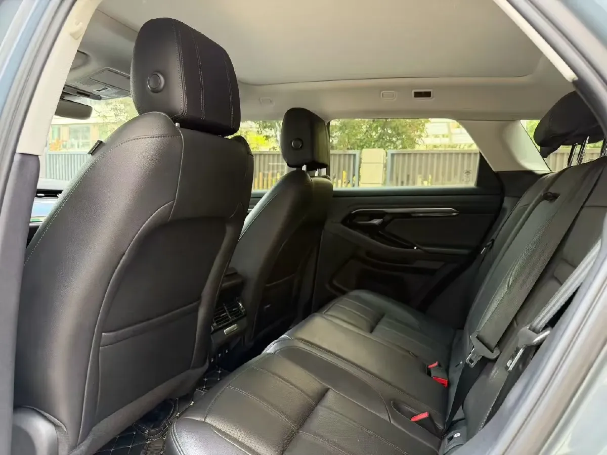 2020 Land Rover Range Rover Evoque 2.0T 249HP L4 9AT,autocango,china used car exporter,china ev exporter,chinese used car exporter,chinese used ev exporter