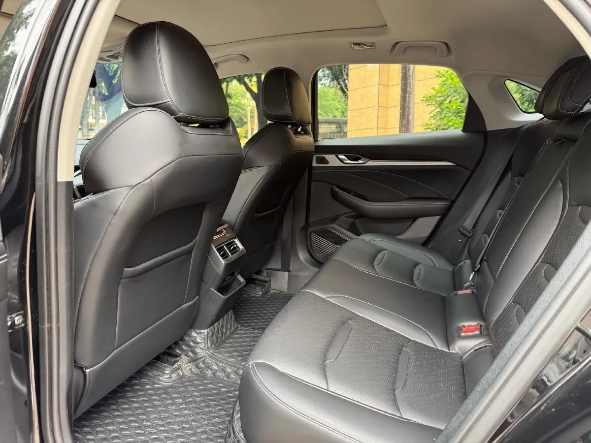 2021 Geely Preface 2.0T 190HP L4 7DCT,autocango,china used car exporter,china ev exporter,chinese used car exporter,chinese used ev exporter