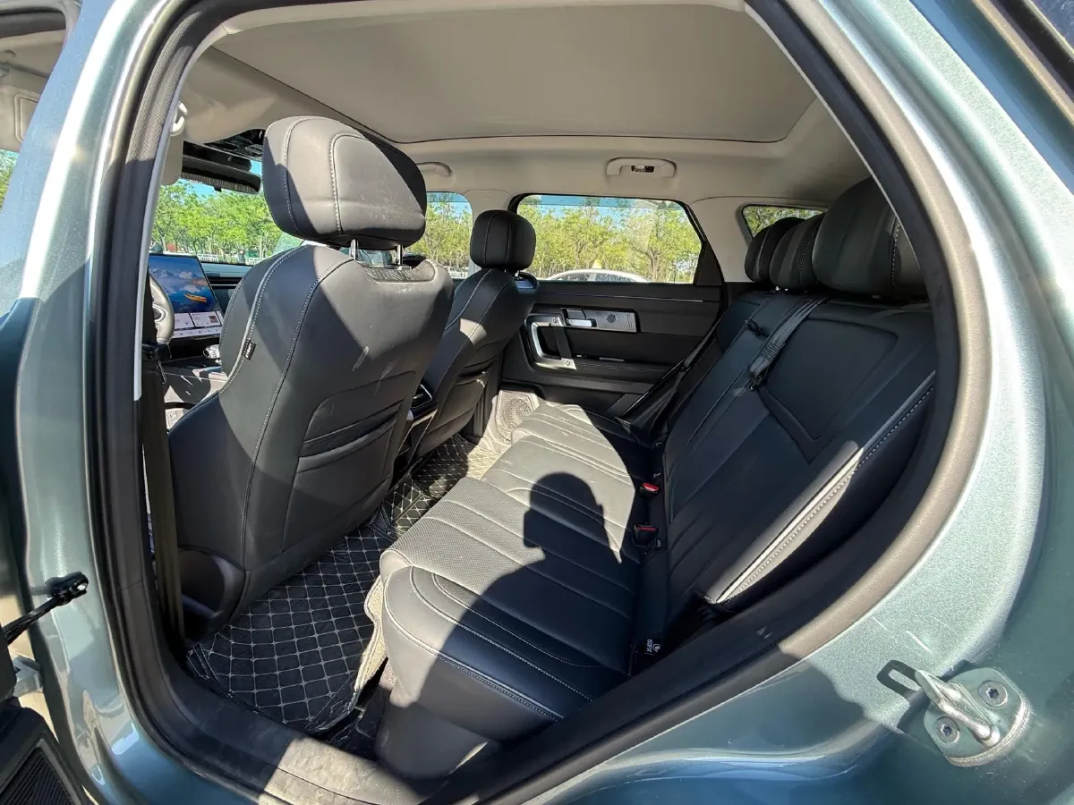 2023 Chery Exploration 06 1.6T 197HP L4 7DCT,autocango,china used car exporter,china ev exporter,chinese used car exporter,chinese used ev exporter