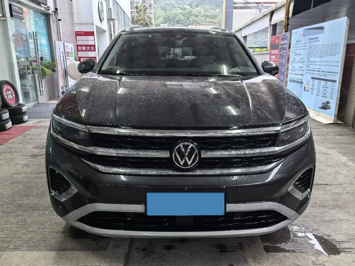 2023 Volkswagen Talagon 2.0T 220HP L4 7DCT,autocango,china used car exporter,china ev exporter,chinese used car exporter,chinese used ev exporter