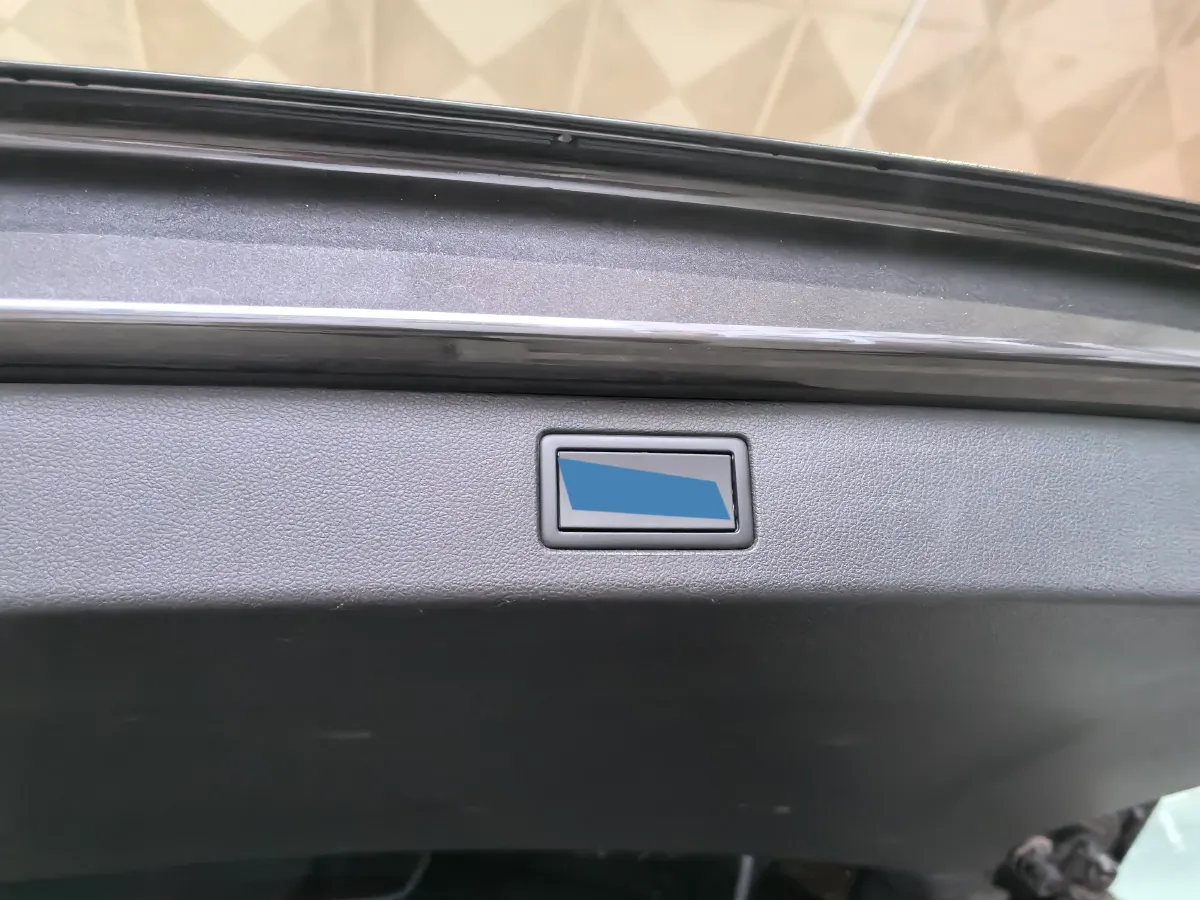 2023 Volkswagen Talagon 2.0T 220HP L4 7DCT,autocango,china used car exporter,china ev exporter,chinese used car exporter,chinese used ev exporter