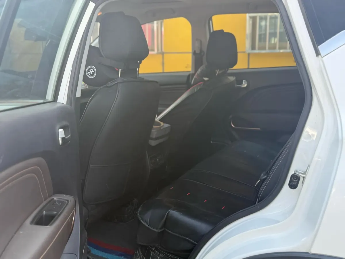 2019 GAC Trumpchi GS3 1.5T 163HP L3 6MT,autocango,china used car exporter,china ev exporter,chinese used car exporter,chinese used ev exporter