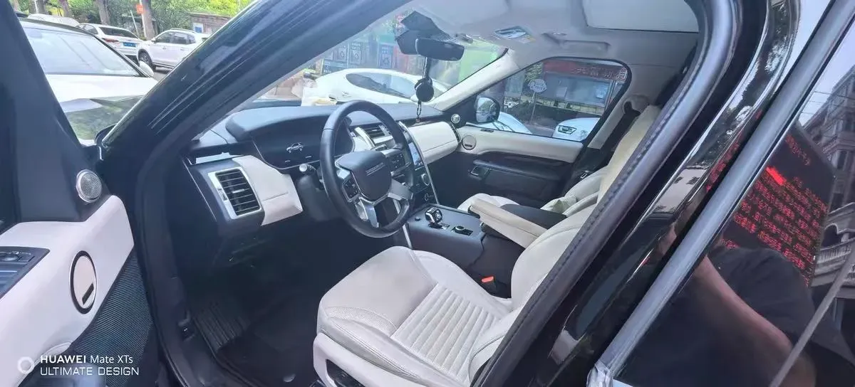 2024 Land Rover Discovery 3.0T 360HP L6 8AT,autocango,china used car exporter,china ev exporter,chinese used car exporter,chinese used ev exporter