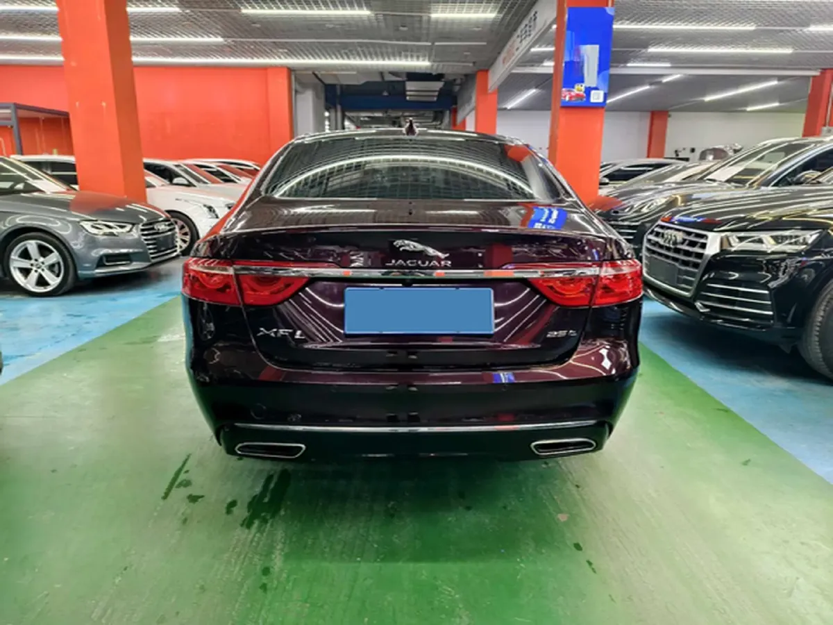 2018 Mercedes-Benz E Class 2.0T 184HP L4 9AT,autocango,china used car exporter,china ev exporter,chinese used car exporter,chinese used ev exporter