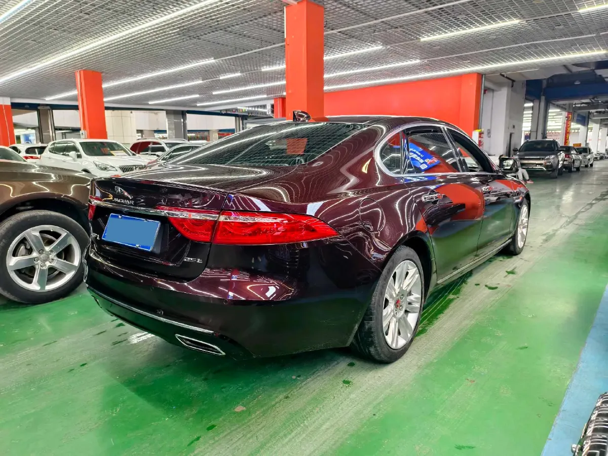 2018 Mercedes-Benz E Class 2.0T 184HP L4 9AT,autocango,china used car exporter,china ev exporter,chinese used car exporter,chinese used ev exporter