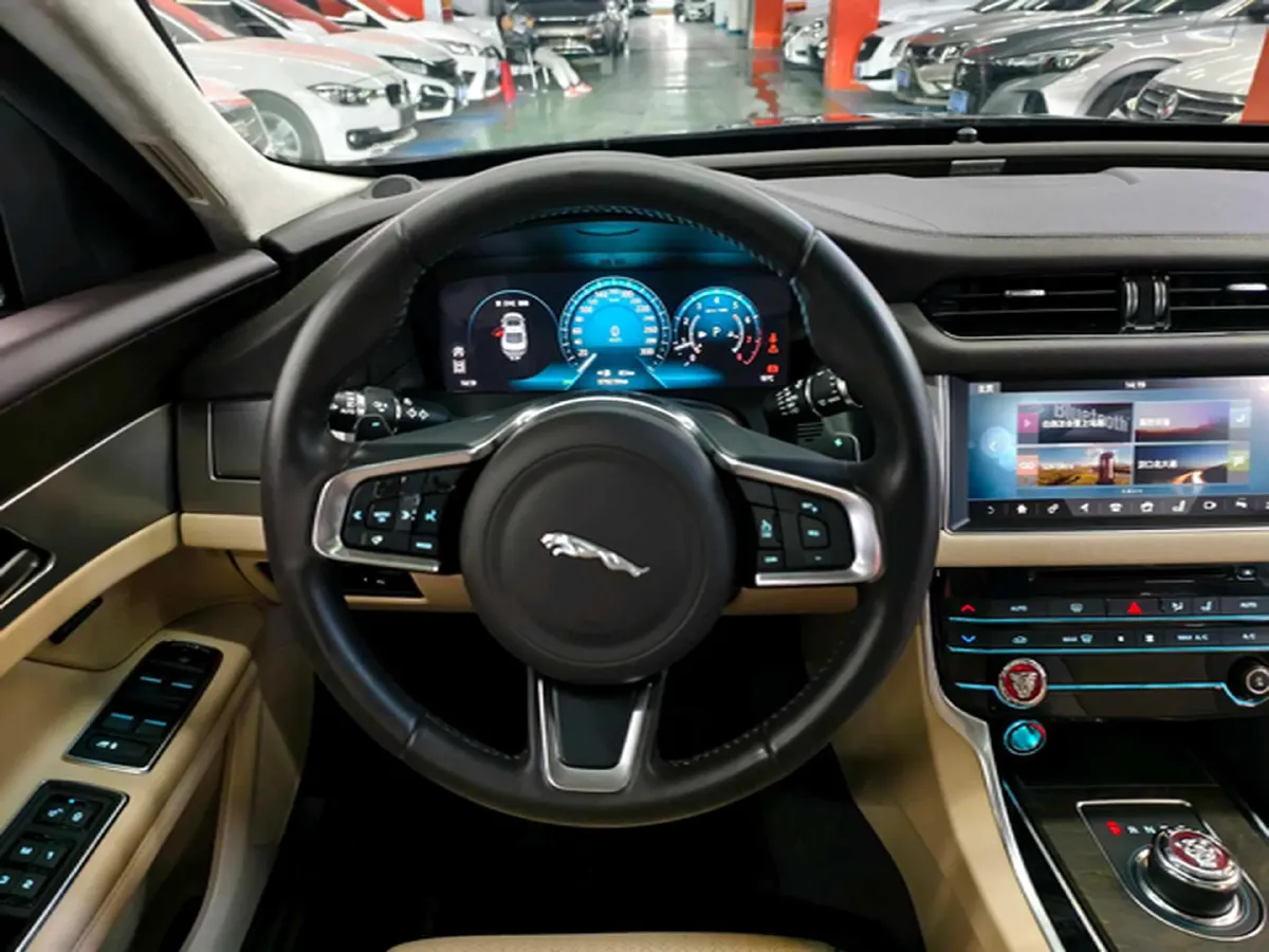 2018 Mercedes-Benz E Class 2.0T 184HP L4 9AT,autocango,china used car exporter,china ev exporter,chinese used car exporter,chinese used ev exporter