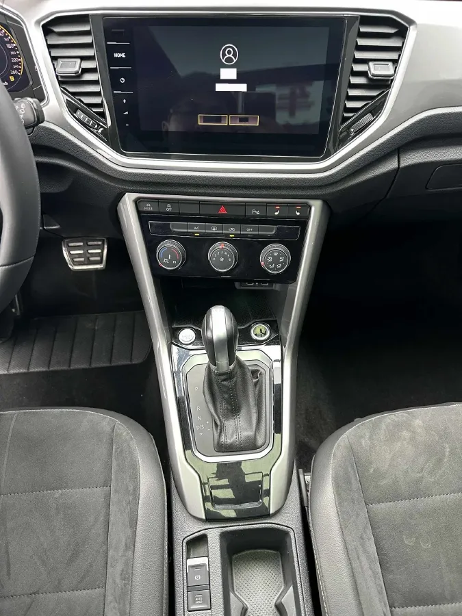 2022 Volkswagen T-Roc 1.4T 150HP L4 7DCT,autocango,china used car exporter,china ev exporter,chinese used car exporter,chinese used ev exporter