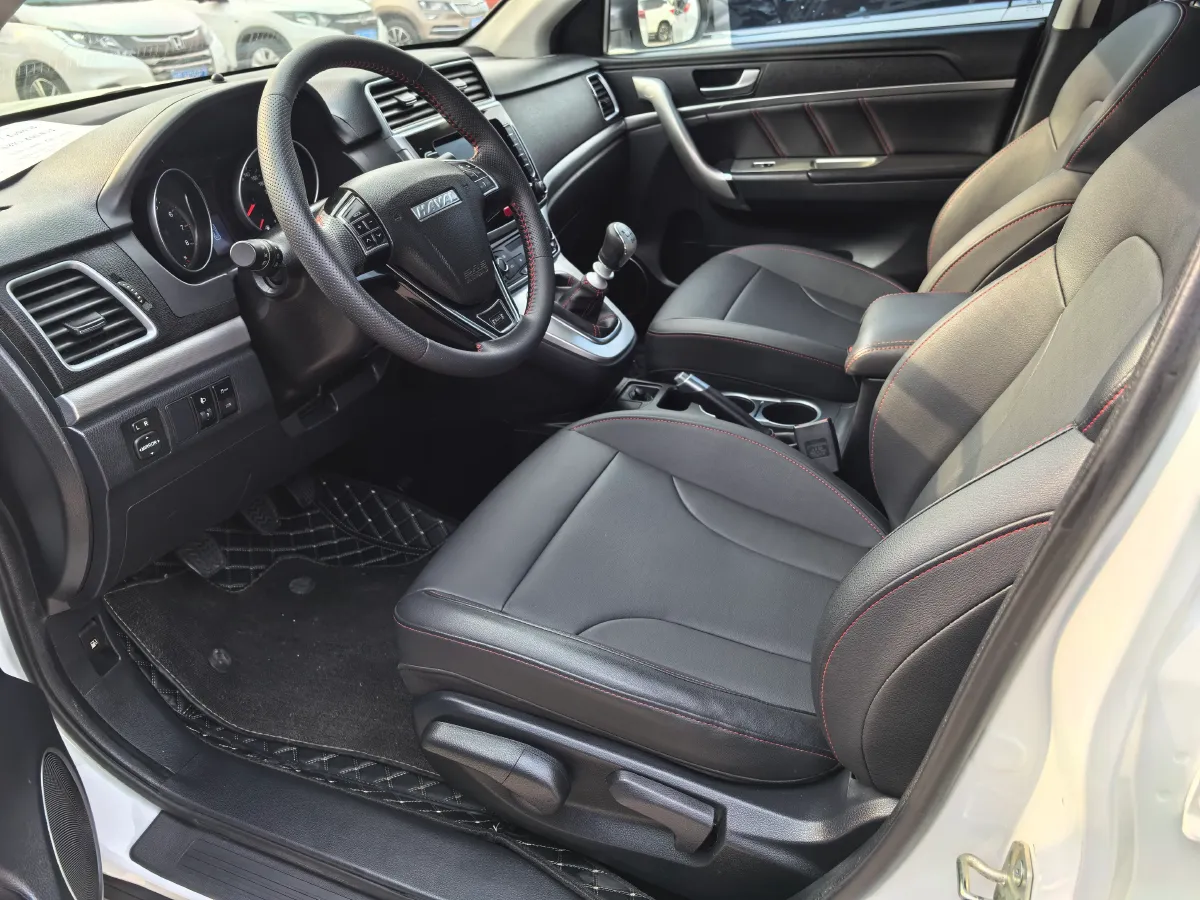 2019 Haval M6 1.5T 150HP L4 6MT,autocango,china used car exporter,china ev exporter,chinese used car exporter,chinese used ev exporter