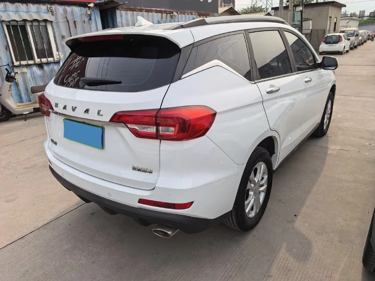2019 Haval M6 1.5T 150HP L4 6MT,autocango,china used car exporter,china ev exporter,chinese used car exporter,chinese used ev exporter