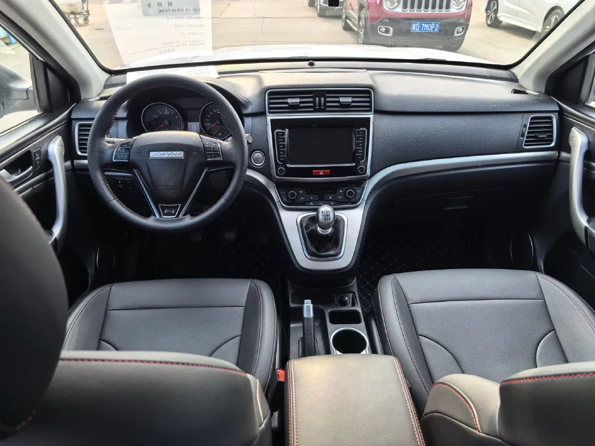 2019 Haval M6 1.5T 150HP L4 6MT,autocango,china used car exporter,china ev exporter,chinese used car exporter,chinese used ev exporter