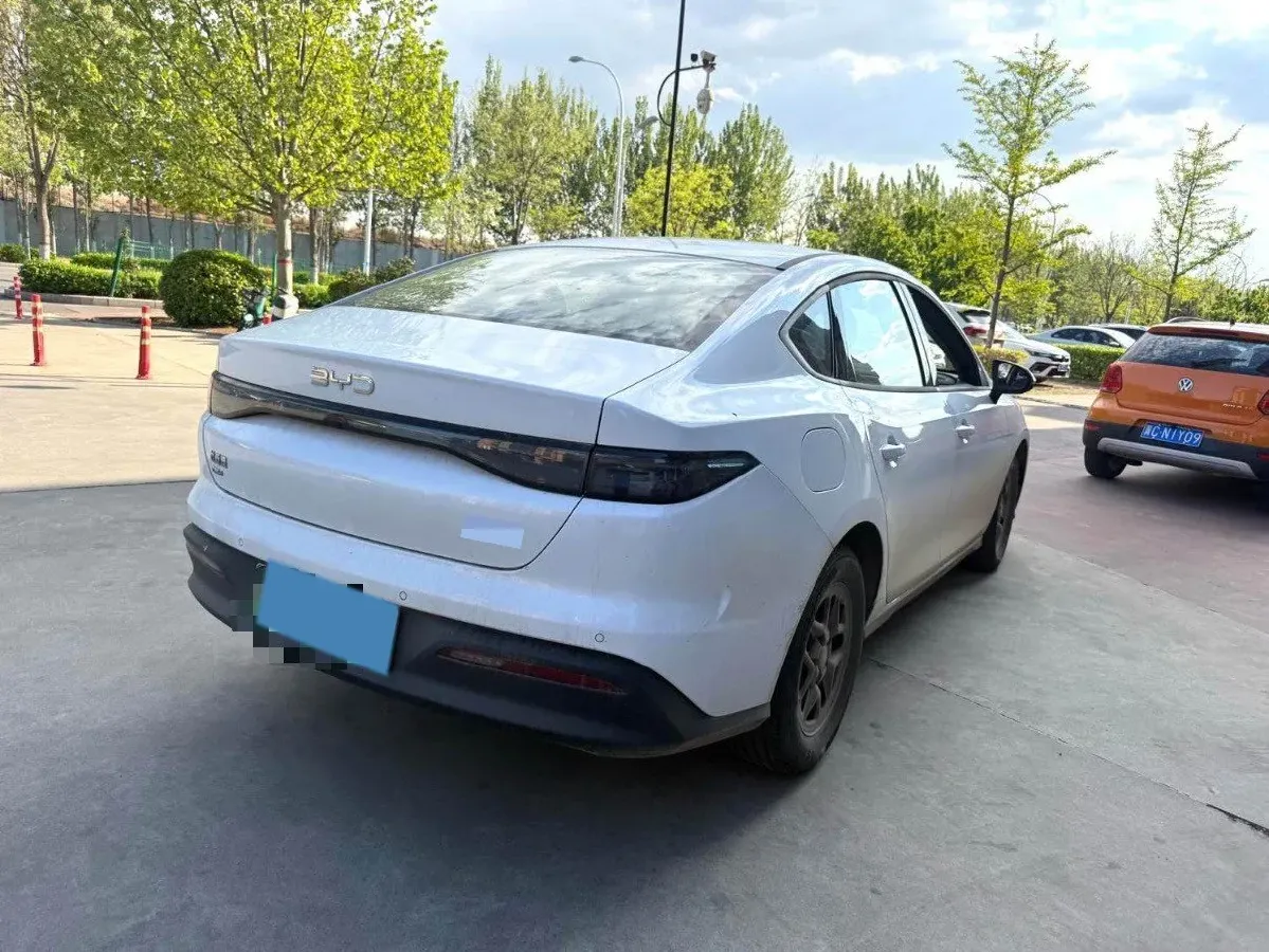 2025 BYD Seal05 DM-i 1.5L 101HP L4 E-CVT PHEV 7.68KWH,autocango,china used car exporter,china ev exporter,chinese used car exporter,chinese used ev exporter