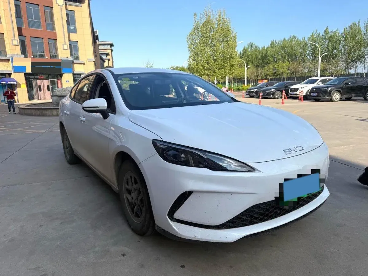 2025 BYD Seal05 DM-i 1.5L 101HP L4 E-CVT PHEV 7.68KWH,autocango,china used car exporter,china ev exporter,chinese used car exporter,chinese used ev exporter