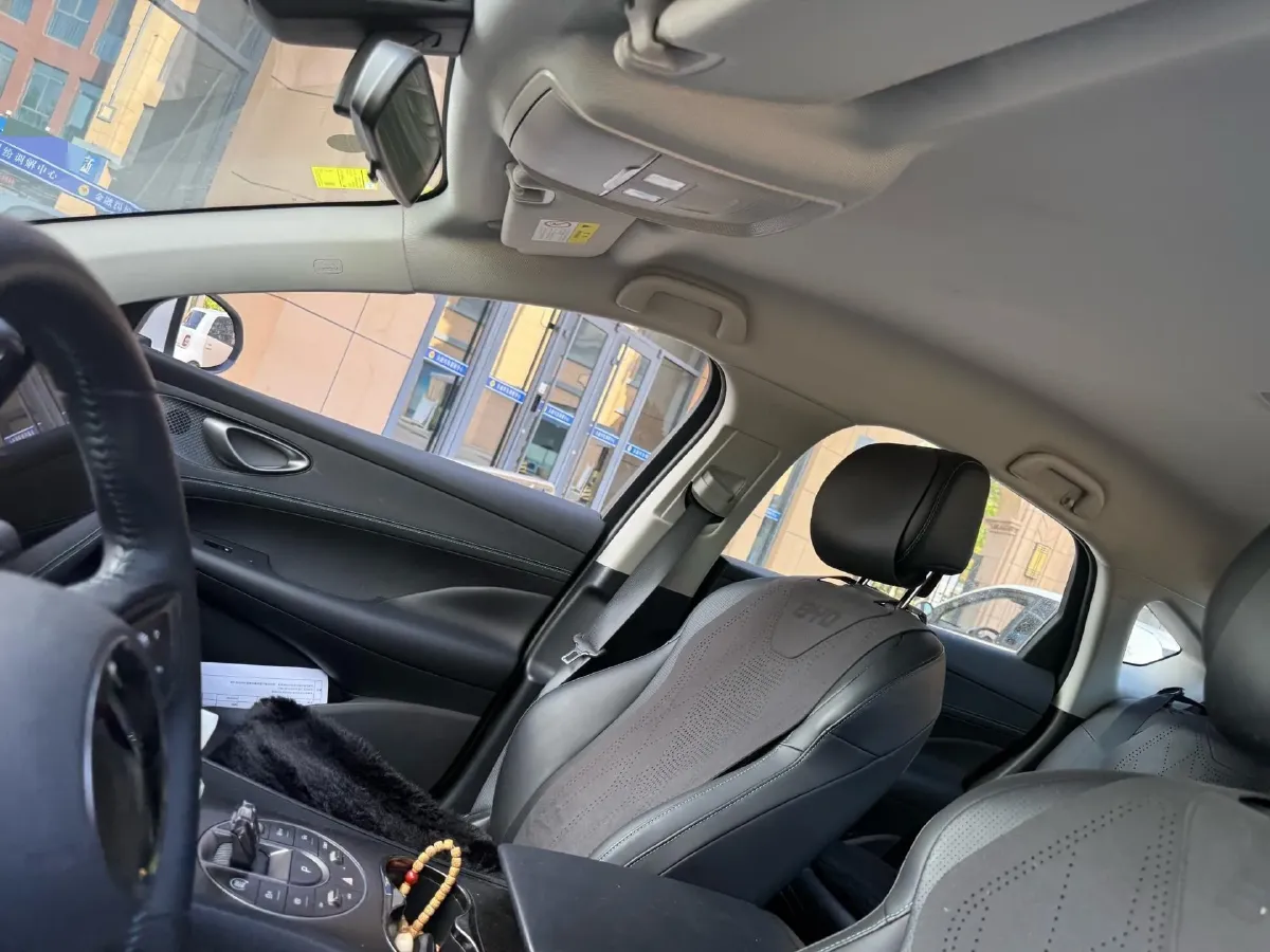 2025 BYD Seal05 DM-i 1.5L 101HP L4 E-CVT PHEV 7.68KWH,autocango,china used car exporter,china ev exporter,chinese used car exporter,chinese used ev exporter