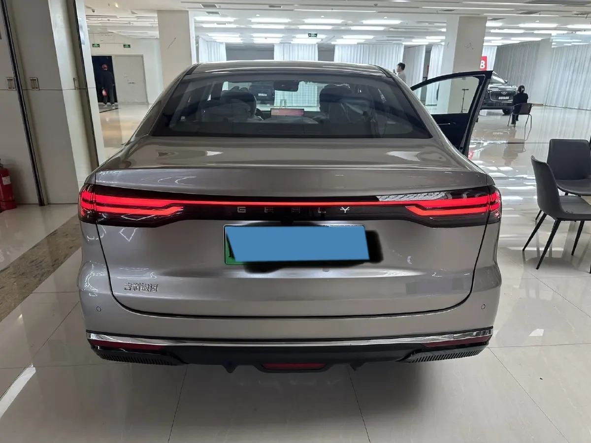 2025 Geely Galaxy L6 1.5L 112HP L4 1DHT PHEV 8.5KWH,autocango,china used car exporter,china ev exporter,chinese used car exporter,chinese used ev exporter