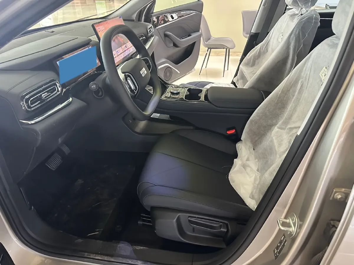 2025 Geely Galaxy L6 1.5L 112HP L4 1DHT PHEV 8.5KWH,autocango,china used car exporter,china ev exporter,chinese used car exporter,chinese used ev exporter