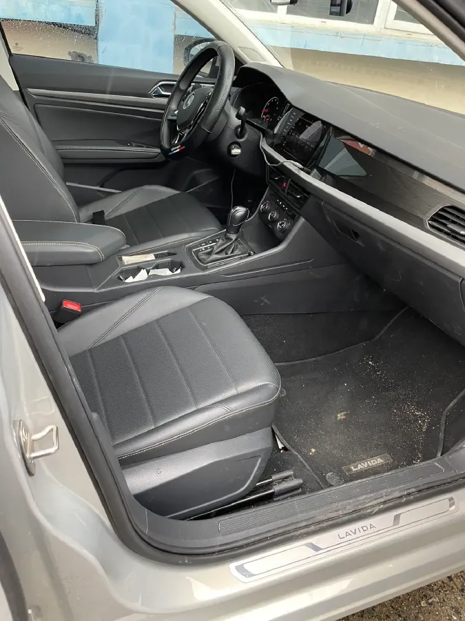 2021 Volkswagen Lavida 1.5L 113HP L4 6AT,autocango,china used car exporter,china ev exporter,chinese used car exporter,chinese used ev exporter
