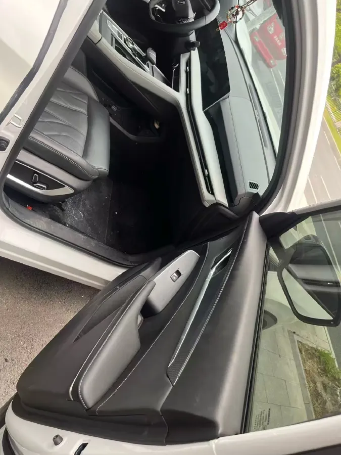 2024 ChangAn CS75 Plus 1.5T 188HP L4 8AT,autocango,china used car exporter,china ev exporter,chinese used car exporter,chinese used ev exporter