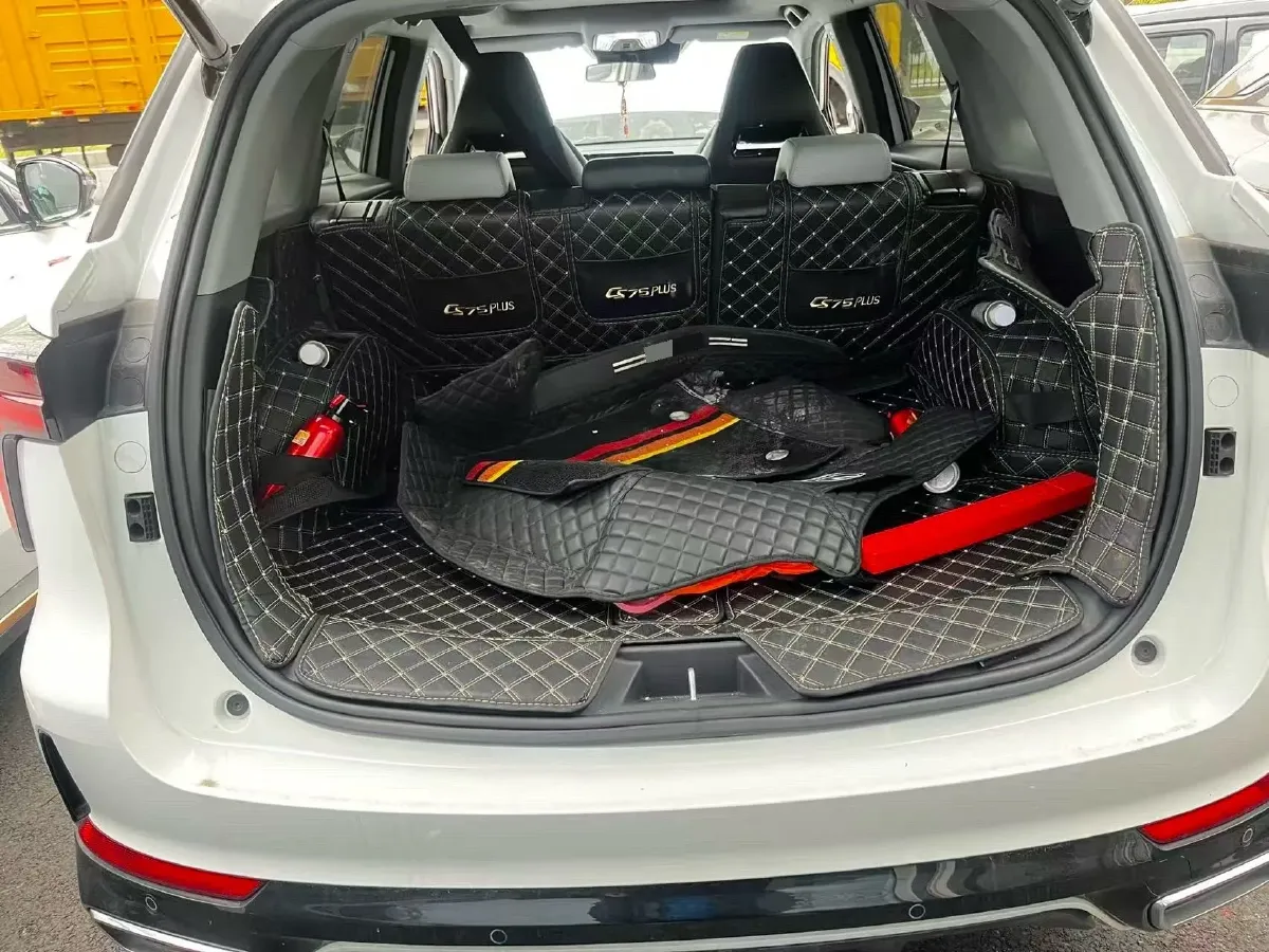 2024 ChangAn CS75 Plus 1.5T 188HP L4 8AT,autocango,china used car exporter,china ev exporter,chinese used car exporter,chinese used ev exporter