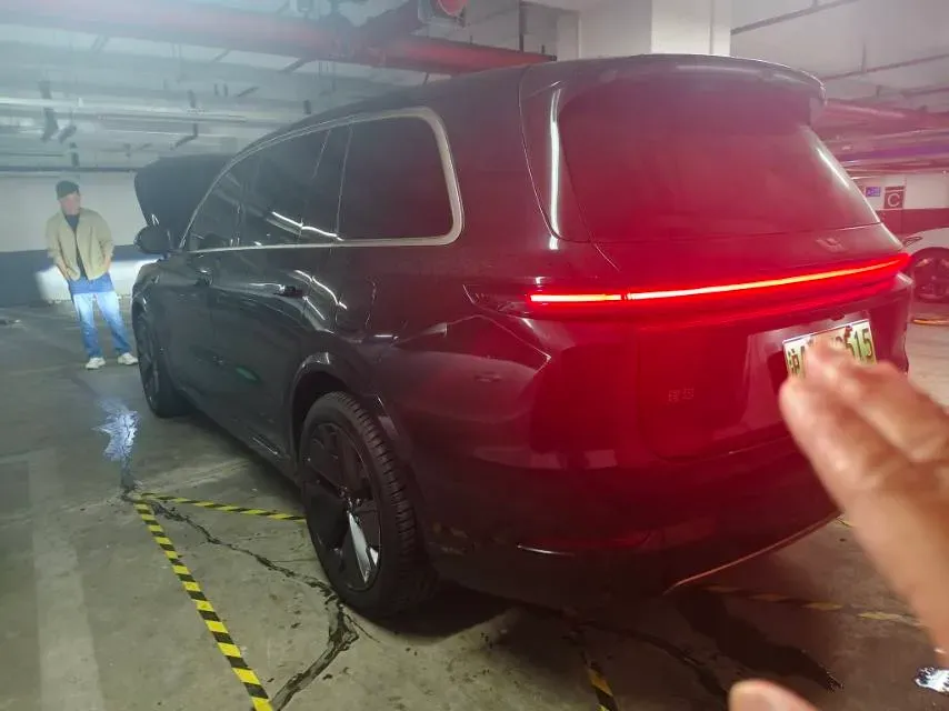 2025 Li L9 Range Extended 154HP REEV,autocango,china used car exporter,china ev exporter,chinese used car exporter,chinese used ev exporter