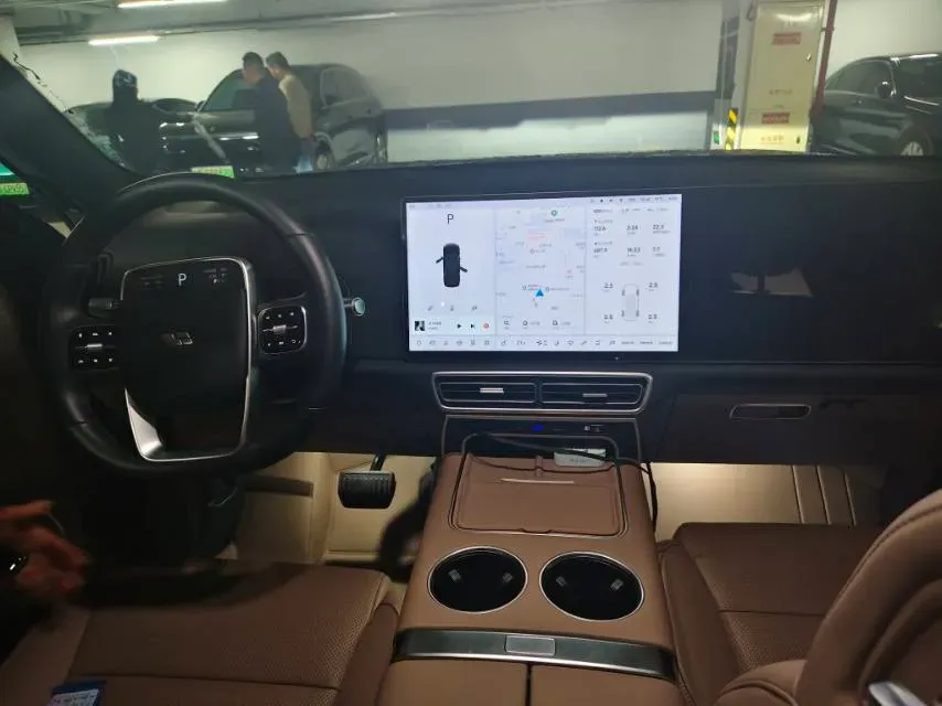 2025 Li L9 Range Extended 154HP REEV,autocango,china used car exporter,china ev exporter,chinese used car exporter,chinese used ev exporter