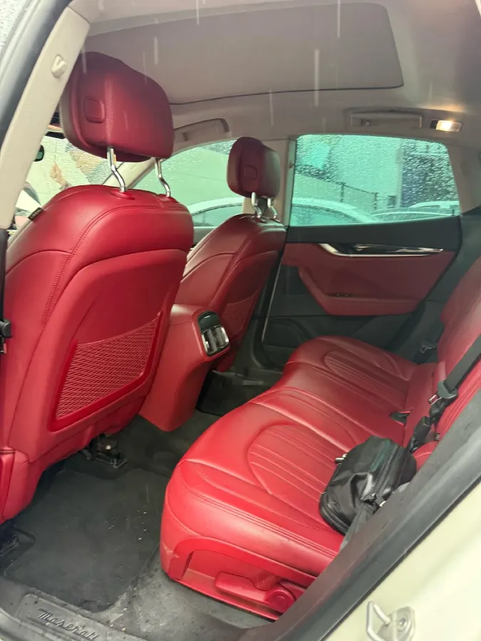 2018 Jaguar XJ 3.0T 340HP V6 8AT,autocango,china used car exporter,china ev exporter,chinese used car exporter,chinese used ev exporter