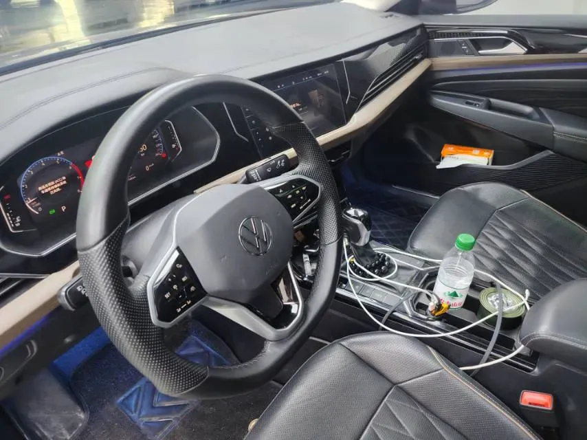 2020 Volkswagen Passat 2.0T 186HP L4 7DCT,autocango,china used car exporter,china ev exporter,chinese used car exporter,chinese used ev exporter