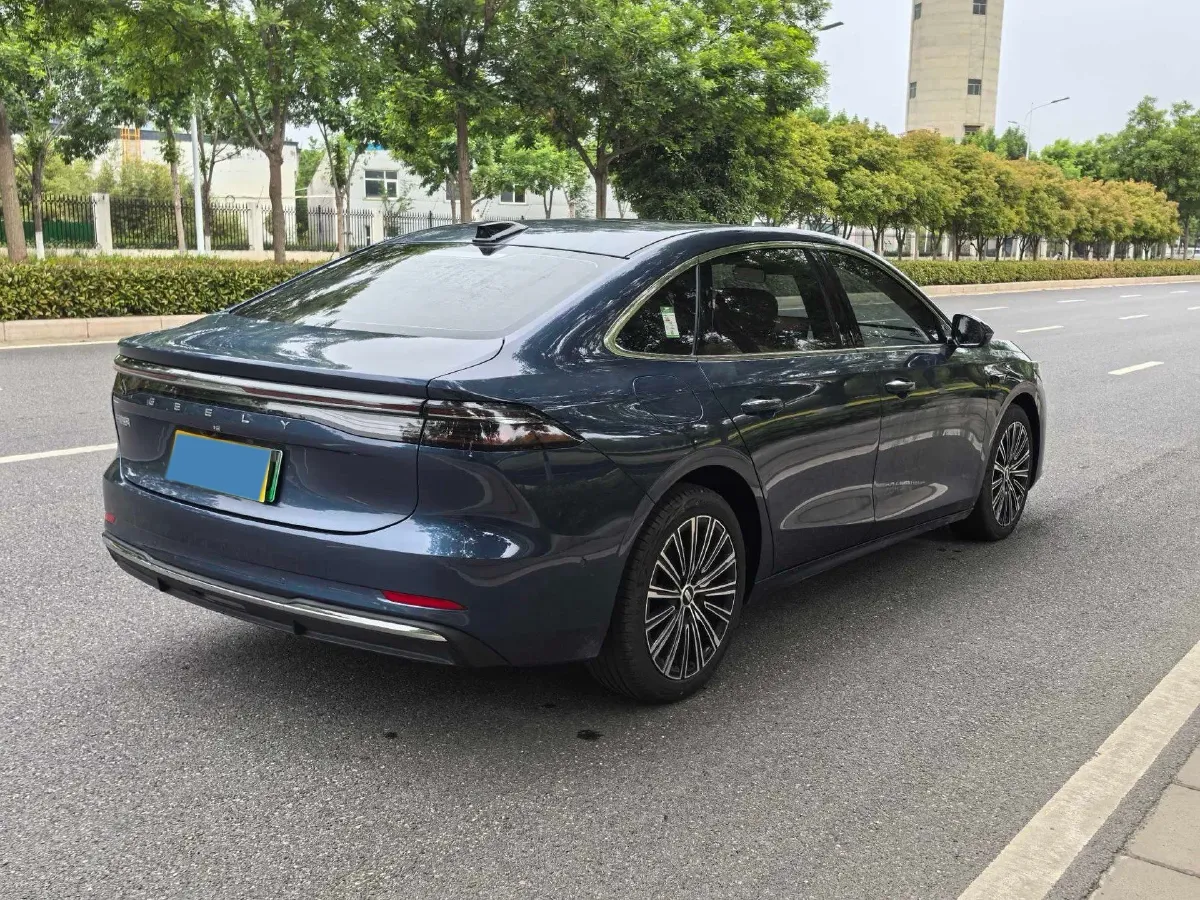 2025 Geely Galaxy A7 1.5L 112HP L4 1DHT PHEV,autocango,china used car exporter,china ev exporter,chinese used car exporter,chinese used ev exporter