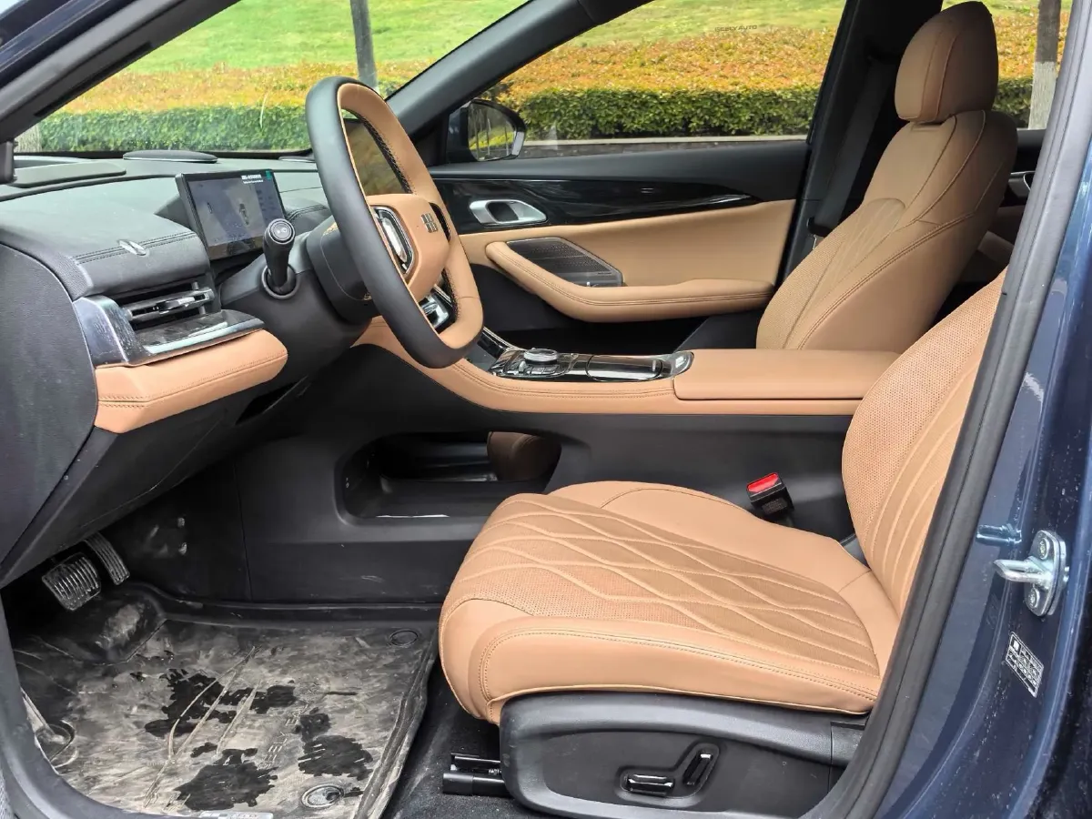 2025 Geely Galaxy A7 1.5L 112HP L4 1DHT PHEV,autocango,china used car exporter,china ev exporter,chinese used car exporter,chinese used ev exporter