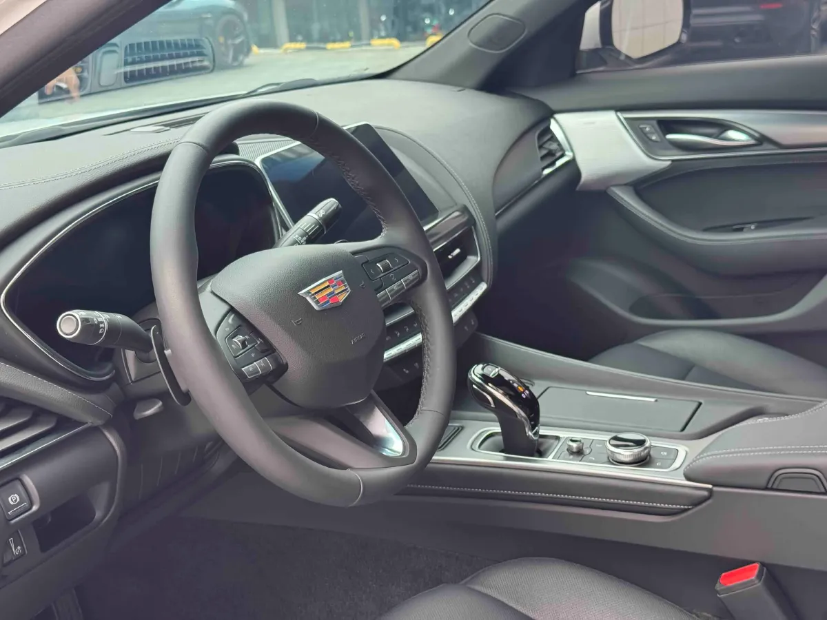 2023 Cadillac CT5 2.0T 237HP L4 10AT,autocango,china used car exporter,china ev exporter,chinese used car exporter,chinese used ev exporter