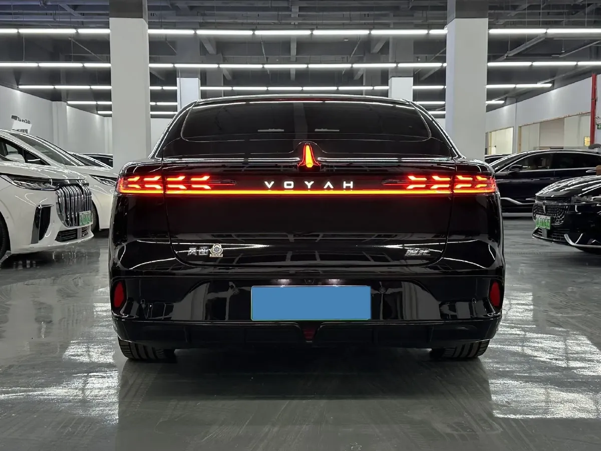 2024 Voyah ZhuiGuang 1.5T 136HP L4 PHEV 43KWH,autocango,china used car exporter,china ev exporter,chinese used car exporter,chinese used ev exporter