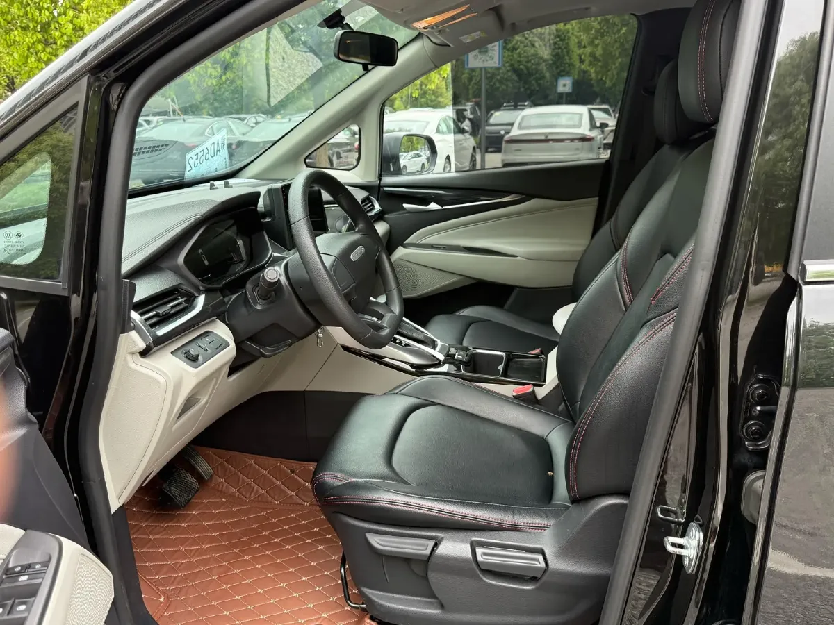 2022 MAXUS G50 1.5T 169HP L4 7DCT,autocango,china used car exporter,china ev exporter,chinese used car exporter,chinese used ev exporter