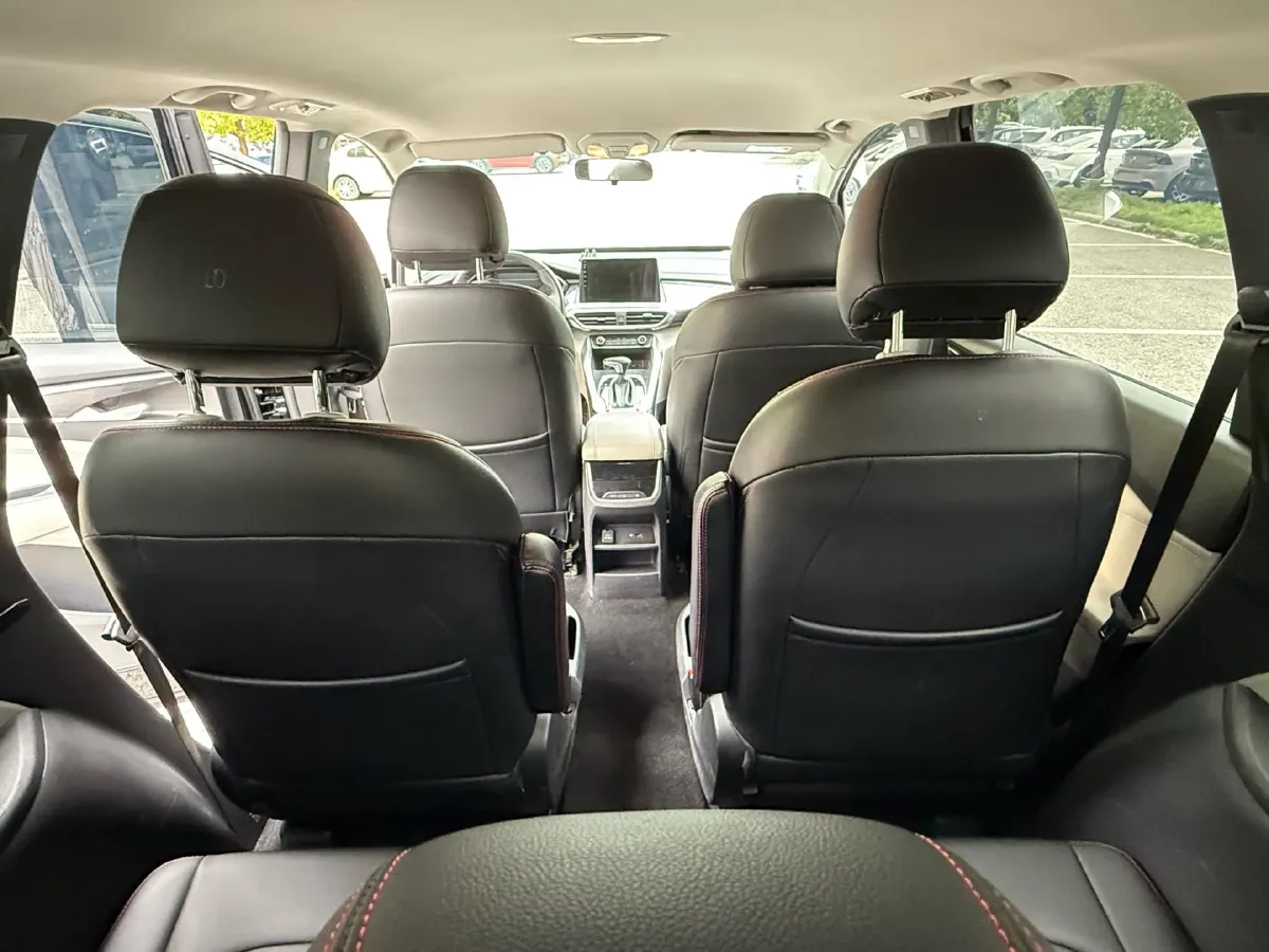 2022 MAXUS G50 1.5T 169HP L4 7DCT,autocango,china used car exporter,china ev exporter,chinese used car exporter,chinese used ev exporter