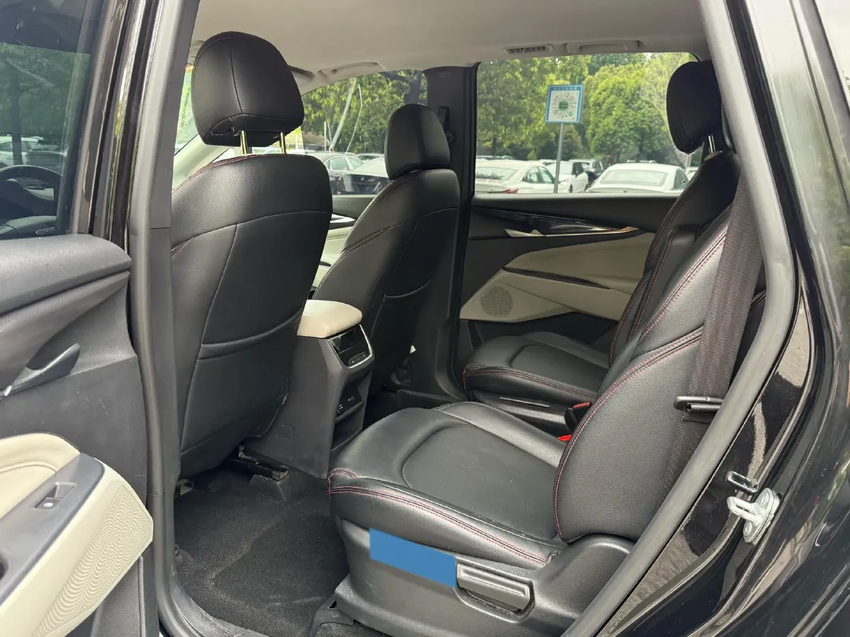 2022 MAXUS G50 1.5T 169HP L4 7DCT,autocango,china used car exporter,china ev exporter,chinese used car exporter,chinese used ev exporter