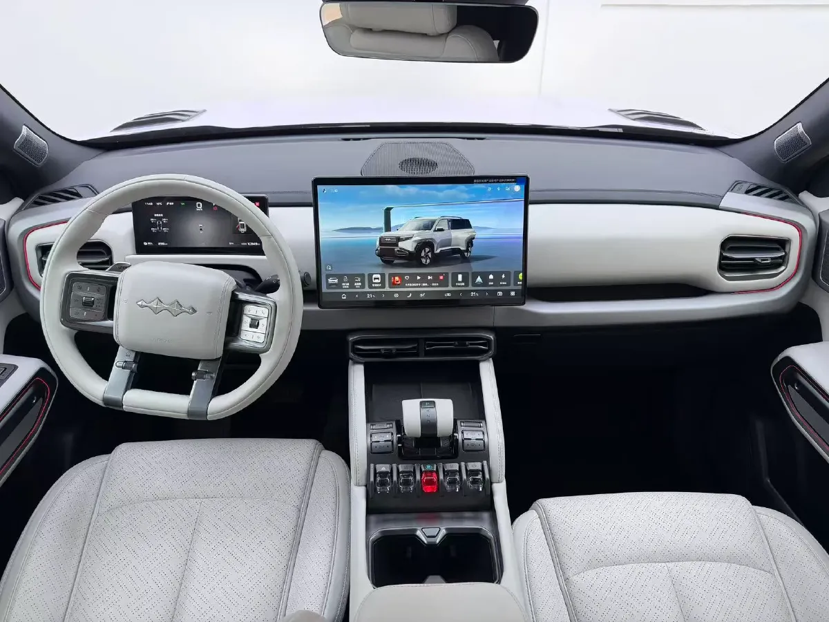 2025 FangChengBao Tai 3 BEV,autocango,china used car exporter,china ev exporter,chinese used car exporter,chinese used ev exporter