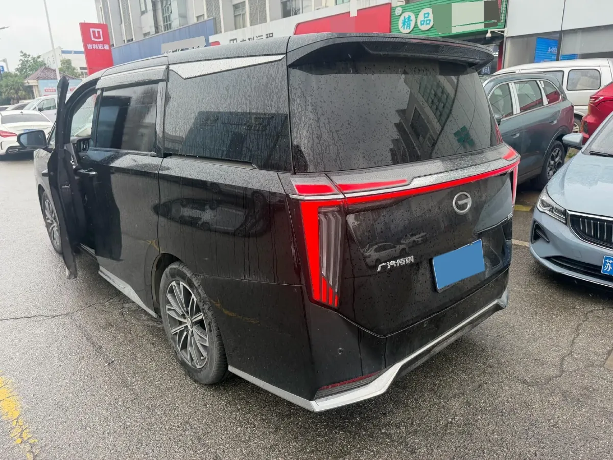 2023 GAC Trumpchi M8 2.0T 252HP L4 8AT,autocango,china used car exporter,china ev exporter,chinese used car exporter,chinese used ev exporter