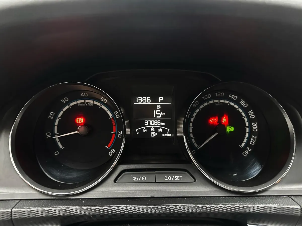 2022 Skoda Kamiq 1.5L 112HP L4 6AT,autocango,china used car exporter,china ev exporter,chinese used car exporter,chinese used ev exporter