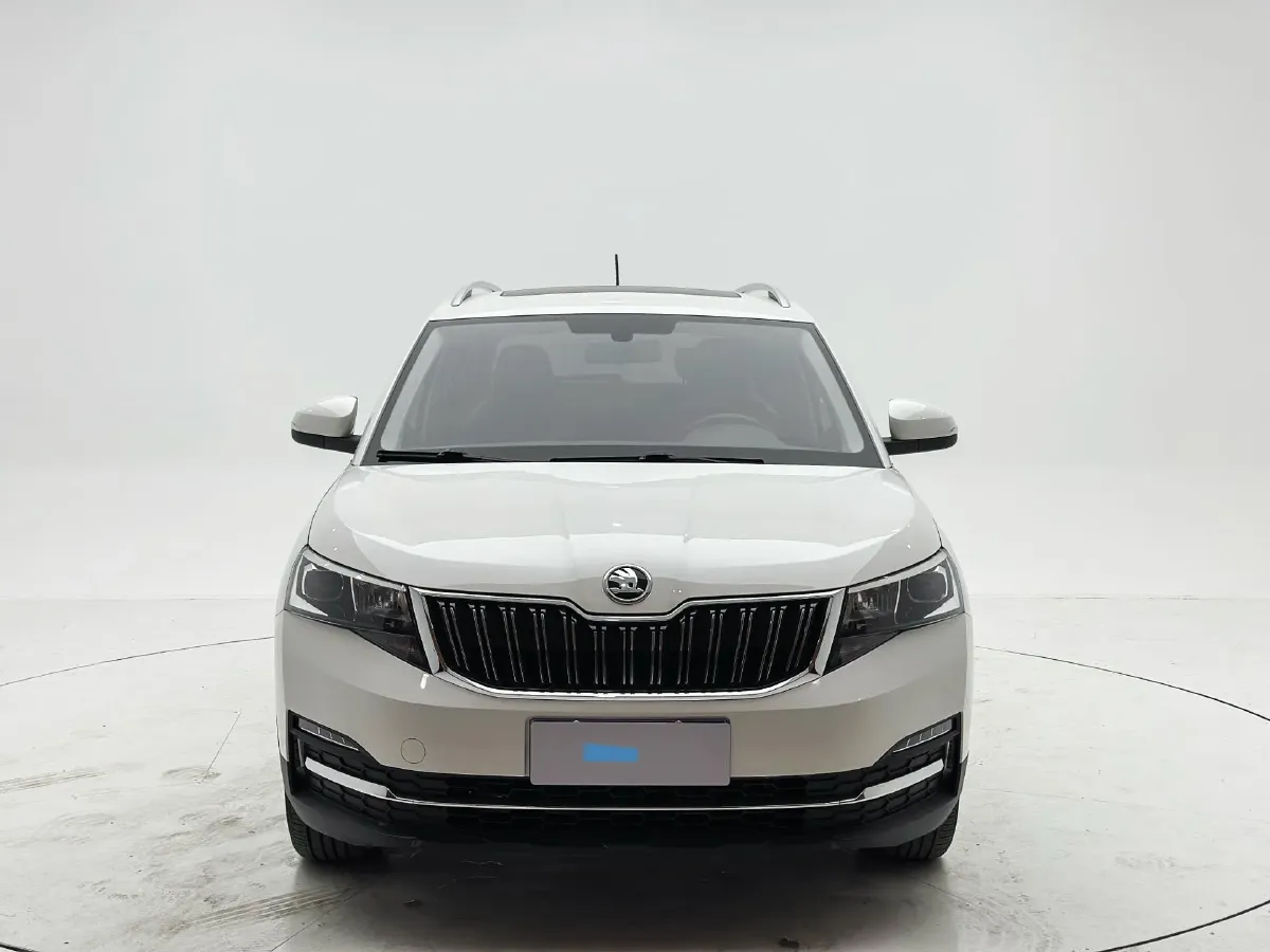 2022 Skoda Kamiq 1.5L 112HP L4 6AT,autocango,china used car exporter,china ev exporter,chinese used car exporter,chinese used ev exporter