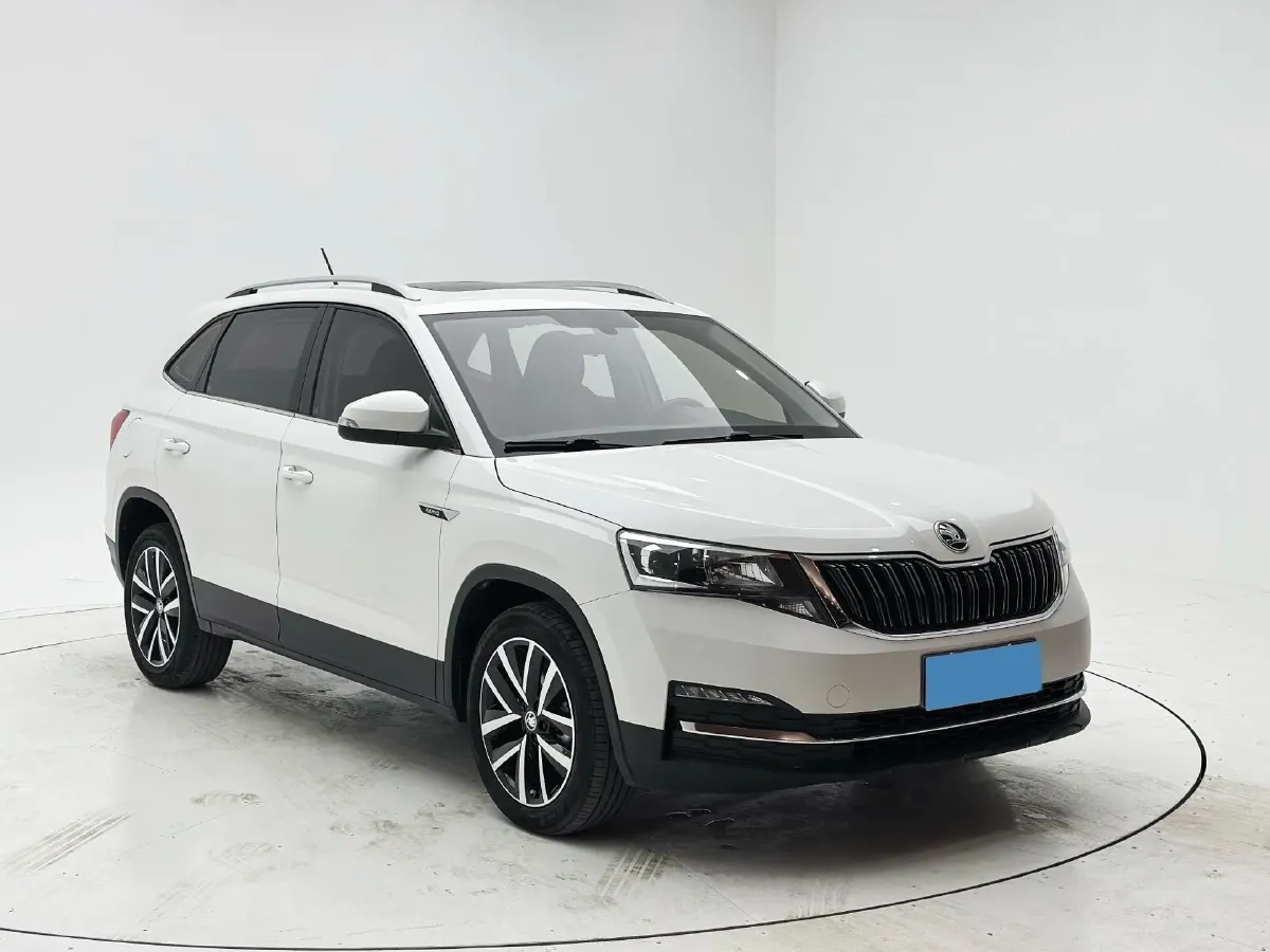 2022 Skoda Kamiq 1.5L 112HP L4 6AT,autocango,china used car exporter,china ev exporter,chinese used car exporter,chinese used ev exporter