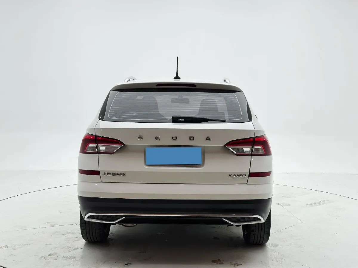 2022 Skoda Kamiq 1.5L 112HP L4 6AT,autocango,china used car exporter,china ev exporter,chinese used car exporter,chinese used ev exporter