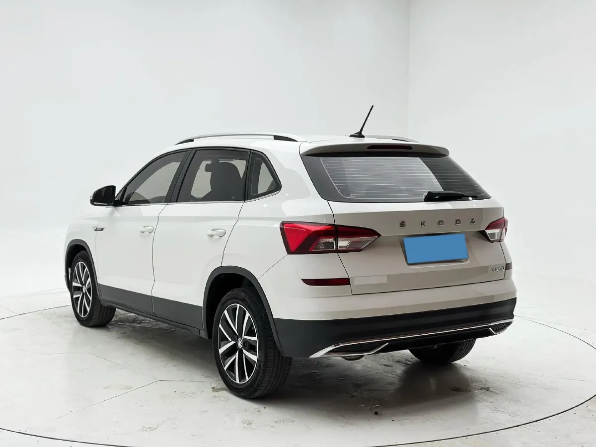 2022 Skoda Kamiq 1.5L 112HP L4 6AT,autocango,china used car exporter,china ev exporter,chinese used car exporter,chinese used ev exporter