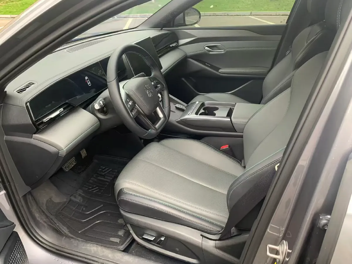 2025 BYD QinL BEV,autocango,china used car exporter,china ev exporter,chinese used car exporter,chinese used ev exporter